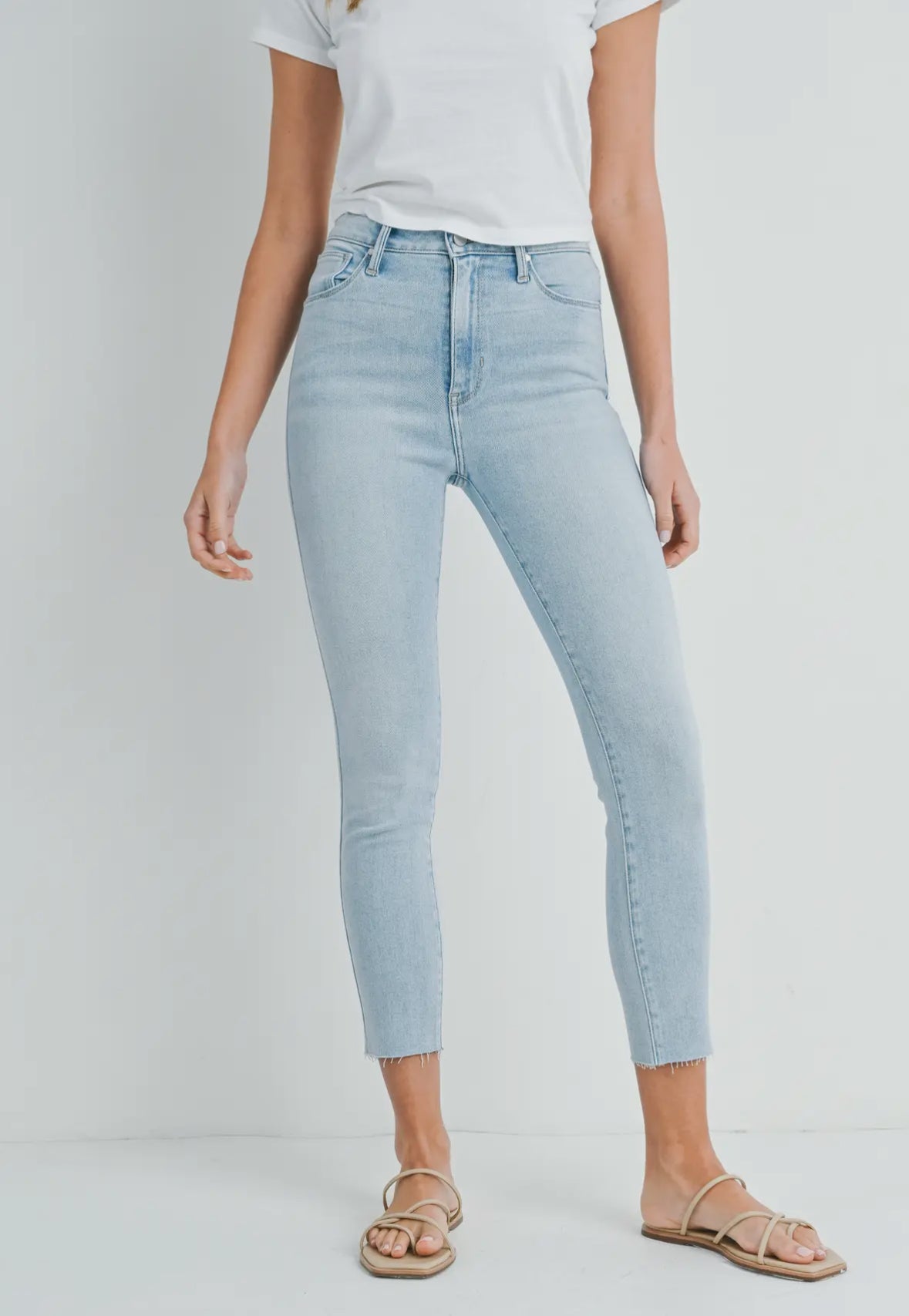 Curvy HR Stretchy Skinny Jean